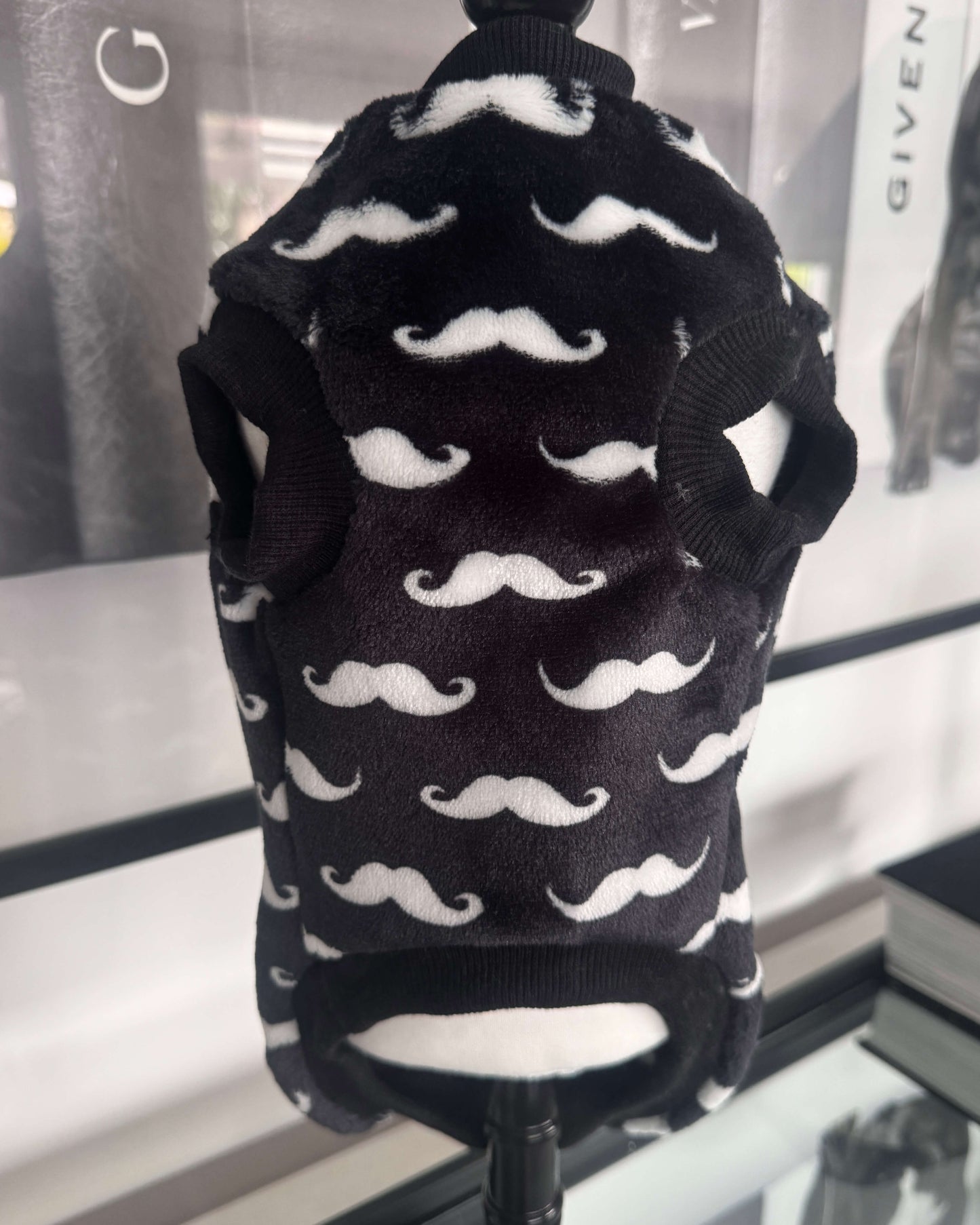 Sleeveless Snuggle Jumper Moustache Black