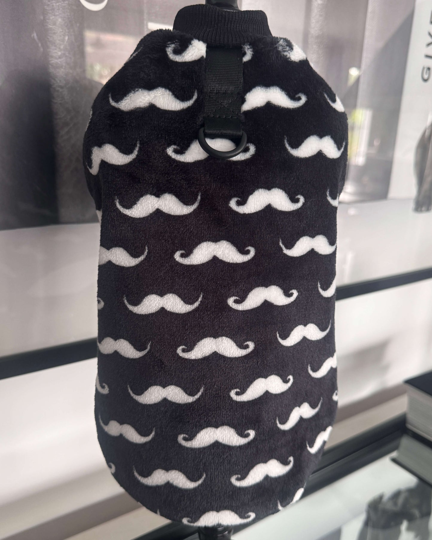 Sleeveless Snuggle Jumper Moustache Black