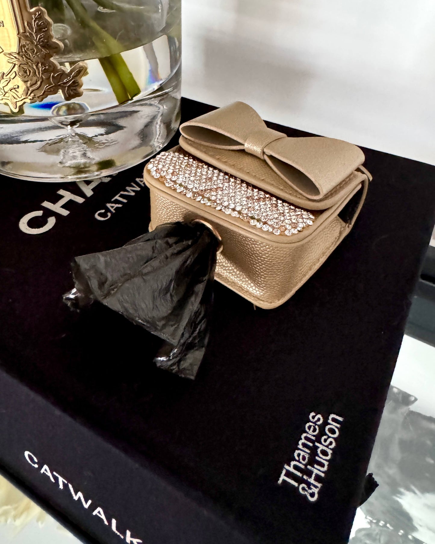 Luxury Bunny Bow Waste Bag Carrier Gold