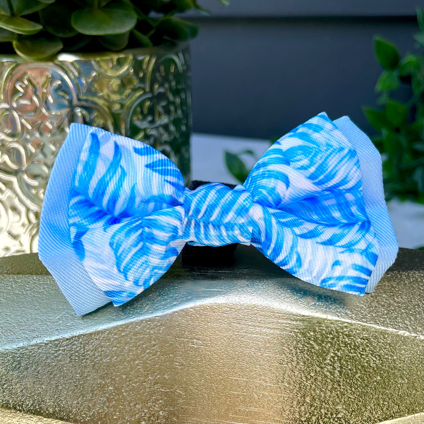 Little Luxe Blue Leaf Mini Bow