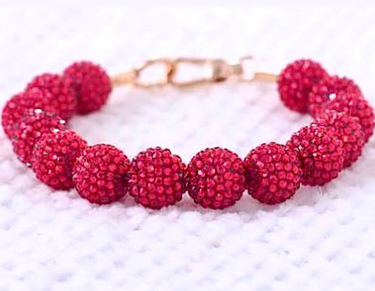 Crimson Le Chaplet Necklace