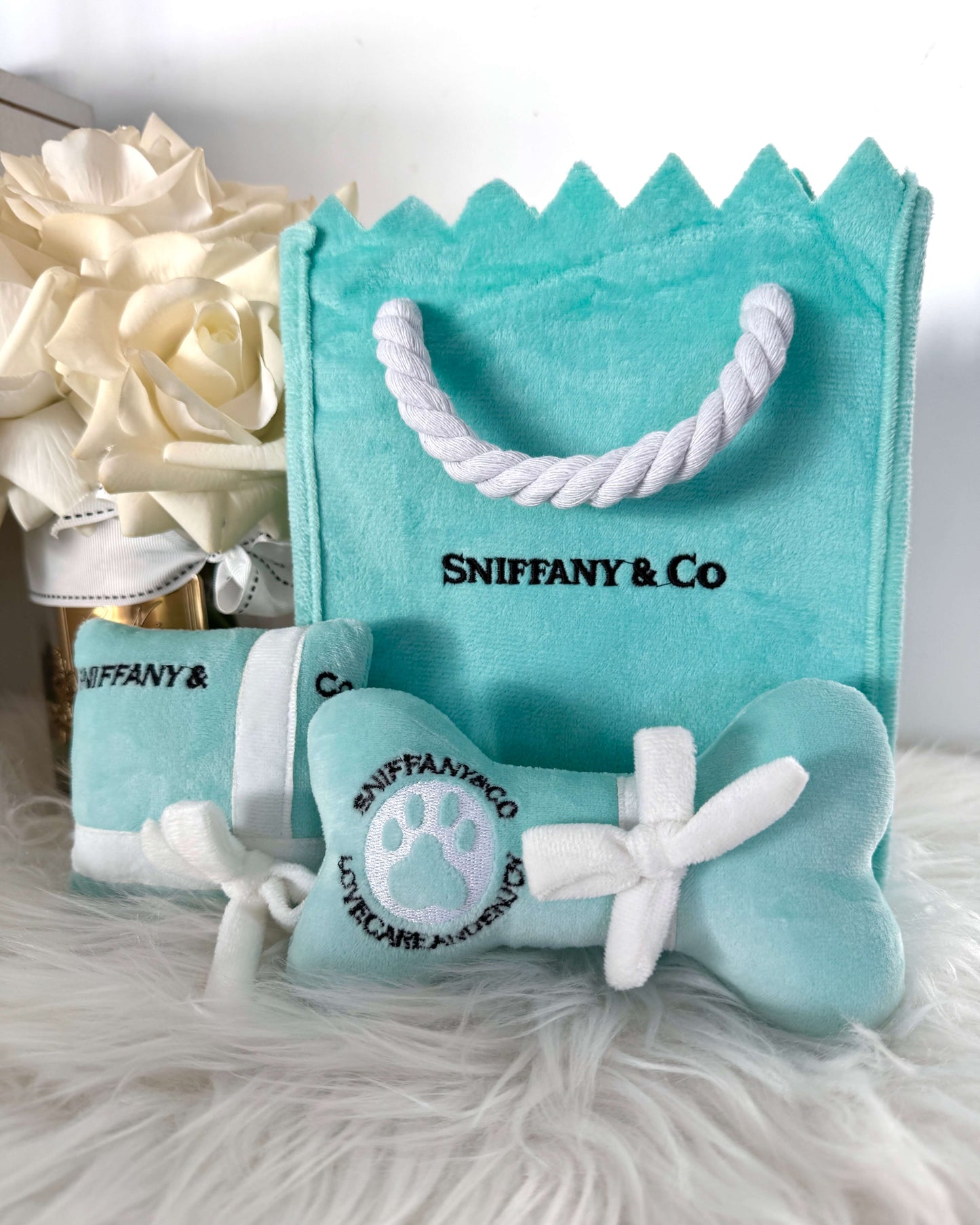 Sniffany & Co Luxe Gift Toy Set
