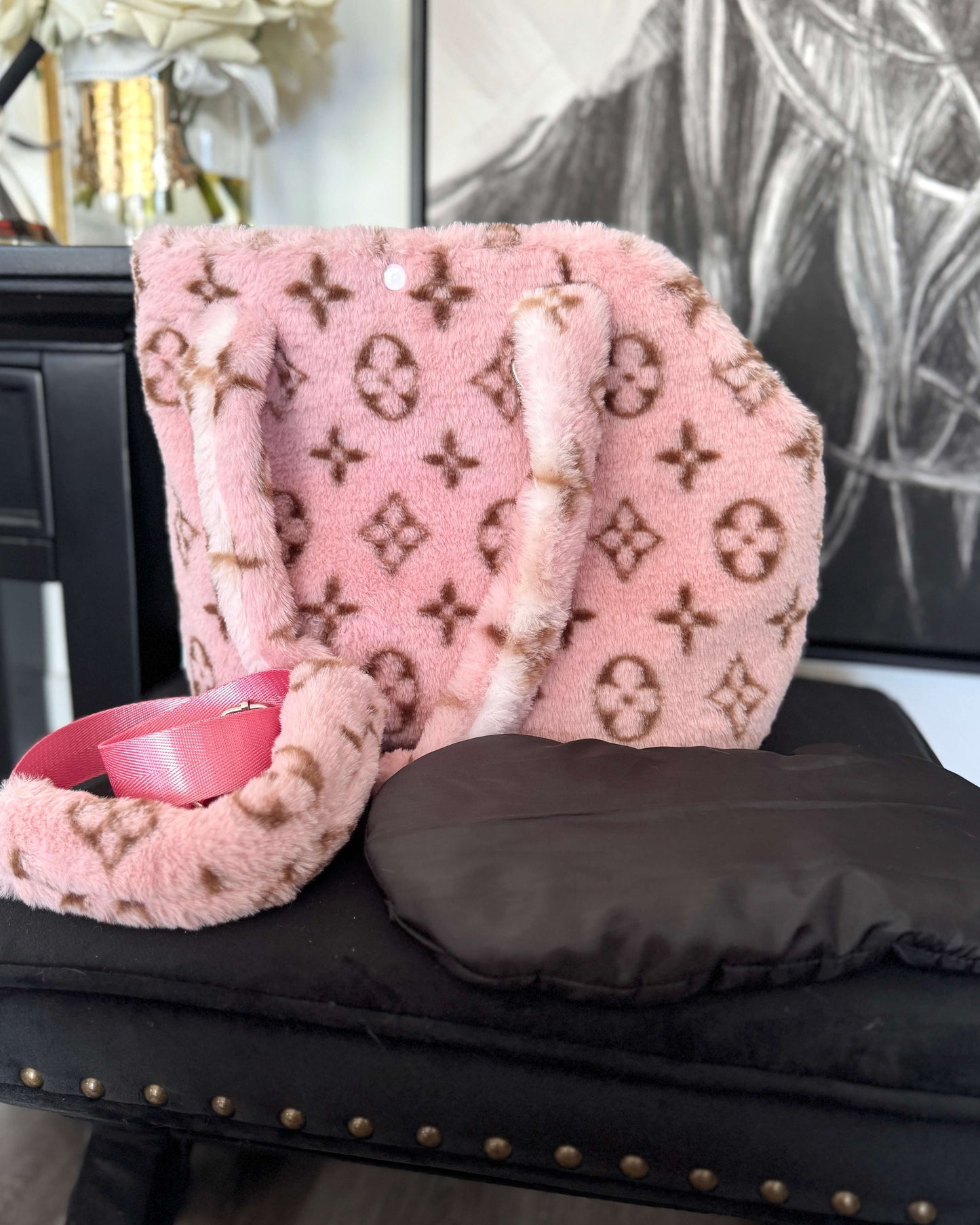 Luxe Designer Snuggle Tote Carry Bag - Pink