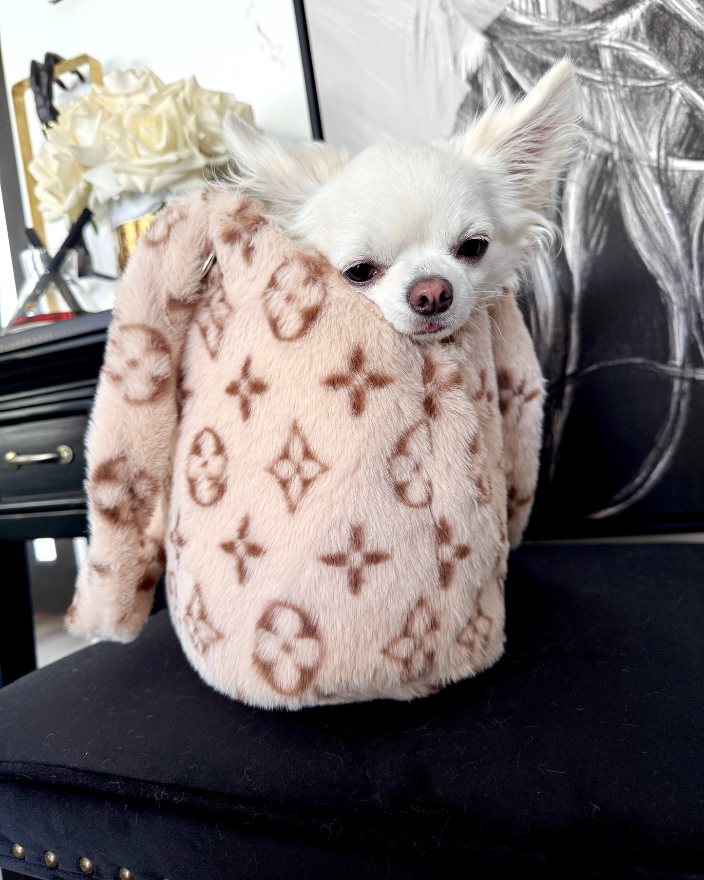 Luxe Designer Snuggle Tote Carry Bag - Cream