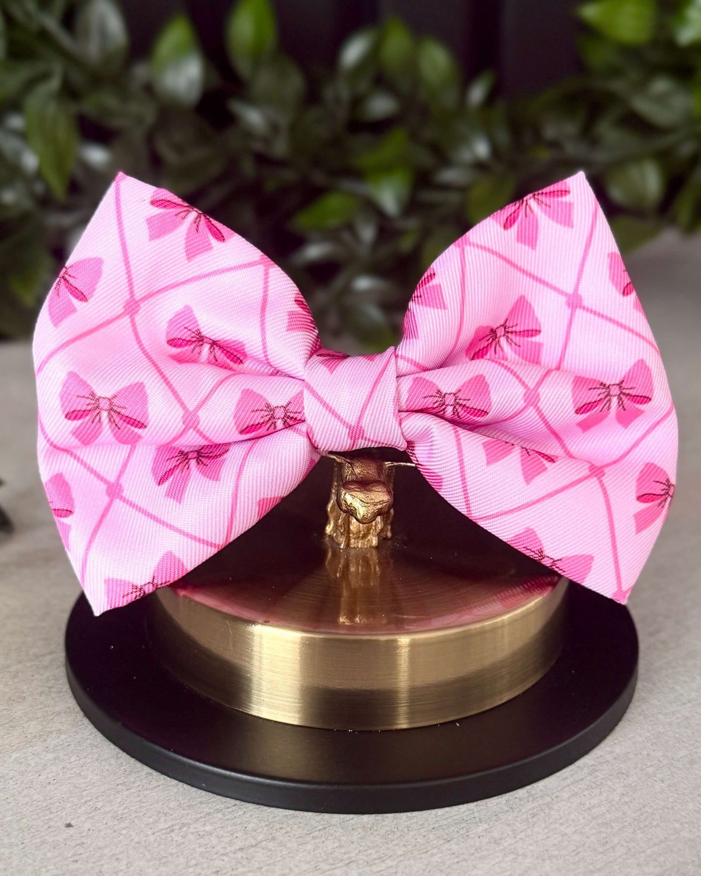 Wet'n'Wild Valentina Bow