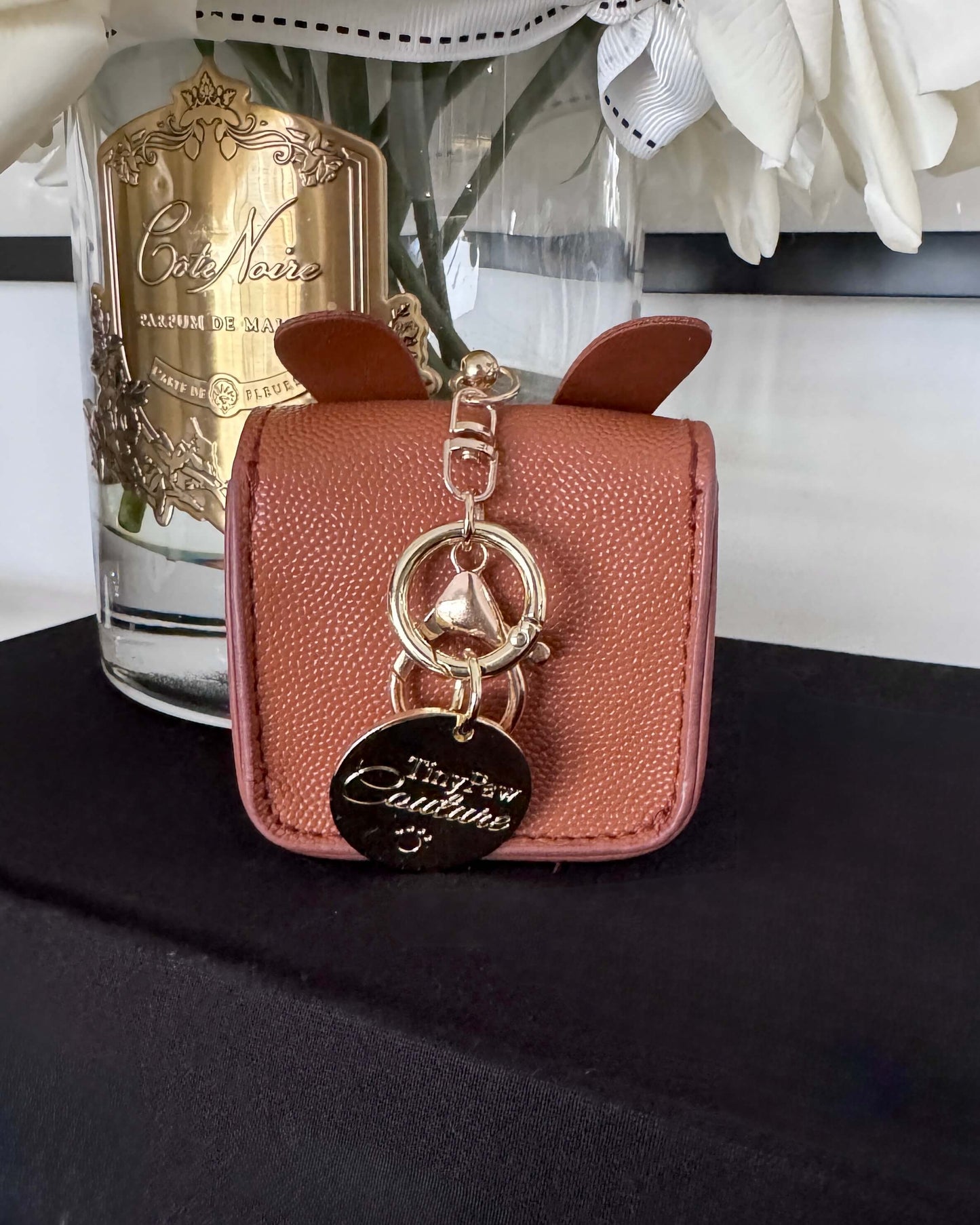 Luxury Bunny Bow Waste Bag Carrier Brown